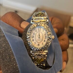 Elegant Silver Women's Watch with Heart Accents